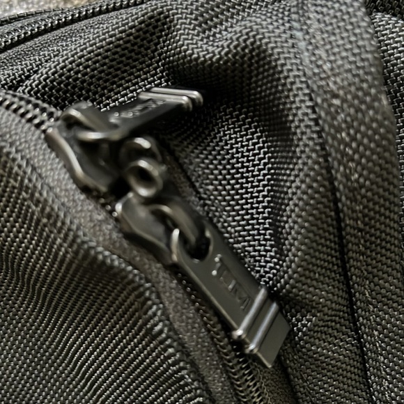 Tumi Travel Bag - Picture 3 of 11